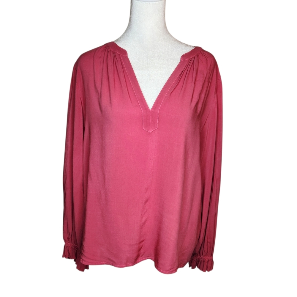 NEW Velvet By Graham & Spencer Jolene Split V Neck Blouse in Raspberry Medium